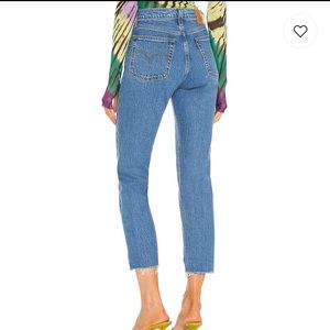 Levi’s wedgie straight denim